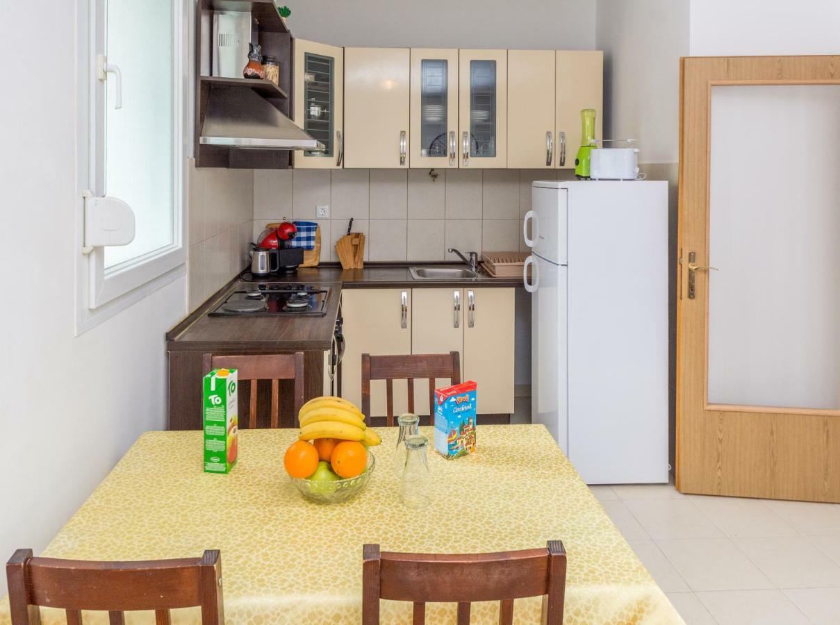 Breki Apartman Podstrana Exterior photo